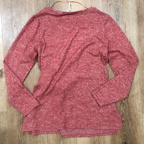 CABLE & GAUGE Bow Tie Detail Rust Color Sweater Long Sleeve Top M Like New - Picture 6 of 6